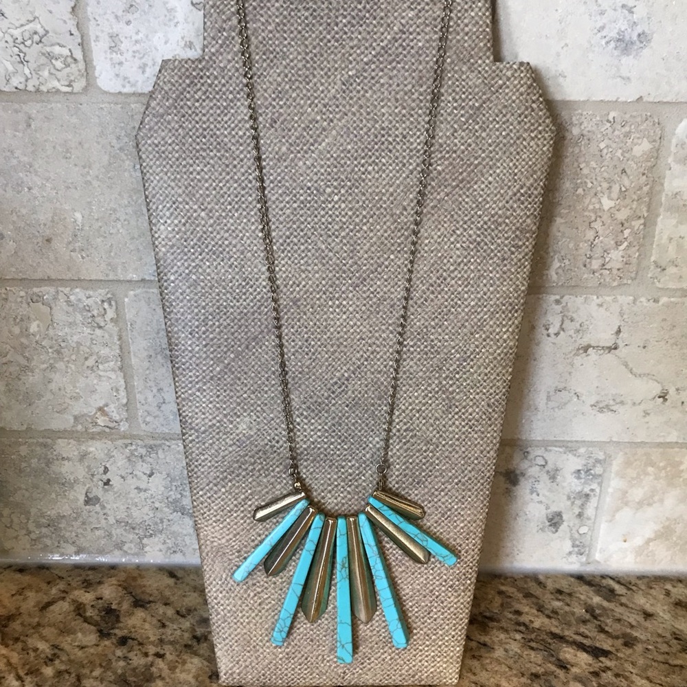 Turquoise and gold necklace